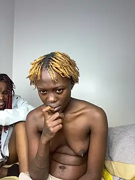 realcoochie online show from 07.05.26