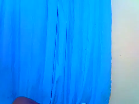 Maqueilah  online show from 07.10.26