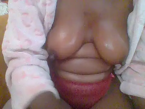 CreampyQueen1 online show from 06.23.26