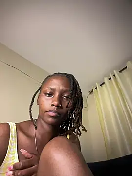 Snapshot of wetfreakyM chatting on 05.15.26 wetfreakyM online show from 05.15.26