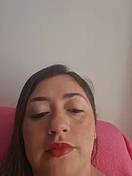 Snapshot of Sira-Phone chatting on 05.21.26 Sira-Phone online show from 05.21.26