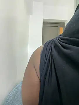 ladyboyxxl online show from 07.28.26