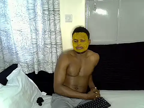 Snapshot of haithamtitan chatting on 05.22.26 haithamtitan online show from 05.22.26