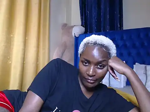 Snapshot of sasshakimm chatting on 05.19.26 sasshakimm online show from 05.19.26