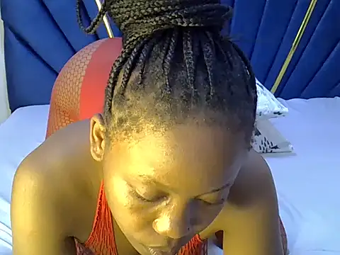 Snapshot of shanell_kiss chatting on 07.12.26 shanell kiss online show from 07.12.26
