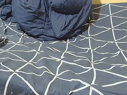 petite pretti online show from 07.28.26