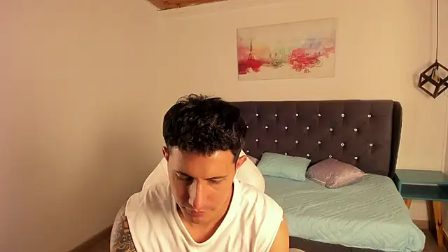 Snapshot of marcos_vieyra chatting on 05.25.26 marcos vieyra online show from 05.25.26