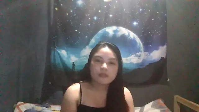 Snapshot of RosariaSuglia chatting on 05.28.26 RosariaSuglia online show from 05.28.26
