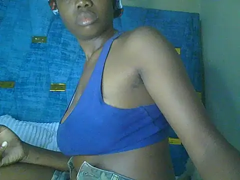Snapshot of Mariana_150 chatting on 05.20.26 Mariana 150 online show from 05.20.26
