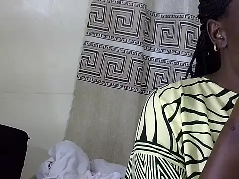 Snapshot of sexxy_melons chatting on 05.19.26 sexxy melons online show from 05.19.26