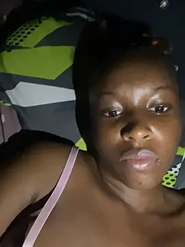 Snapshot of SassyPaulette chatting on 06.02.26 SassyPaulette online show from 06.02.26