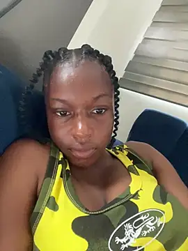 Snapshot of SassyPaulette chatting on 07.18.26 SassyPaulette online show from 07.18.26