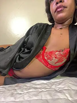 Snapshot of secxy-Petite chatting on 07.10.26 secxy-Petite online show from 07.10.26