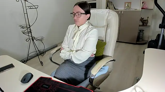 Vika73 online show from 11.15.25