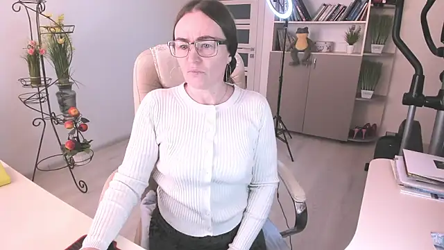 Vika73 online show from 02.01.26