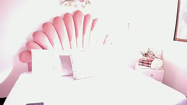 CherryMyla online show from 06.02.26