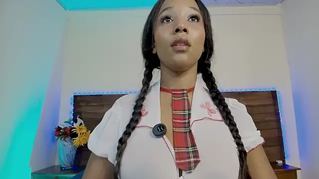 Snapshot of valeska_rose chatting on 07.22.26 valeska rose online show from 07.22.26