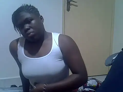 Snapshot of evethegurl chatting on 05.29.26 evethegurl online show from 05.29.26