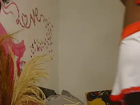 Saucy1 Angels online show from 05.26.26