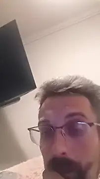 Snapshot of MrDGrey chatting on 07.19.26 MrDGrey online show from 07.19.26