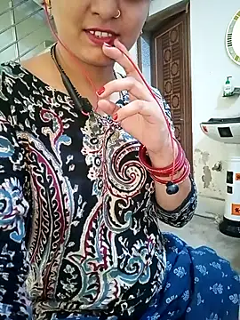 Snapshot of ZOYA-STRIP chatting on 05.25.26 ZOYA-STRIP online show from 05.25.26