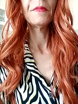 Snapshot of Darija_milf chatting on 05.25.26 Darija milf online show from 05.25.26
