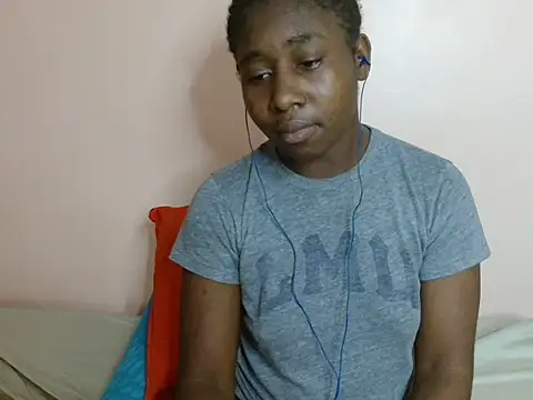 maya nyla online show from 06.29.26