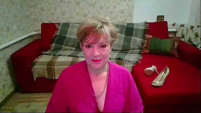 Snapshot of SamantaxFocs chatting on 05.29.26 SamantaxFocs online show from 05.29.26