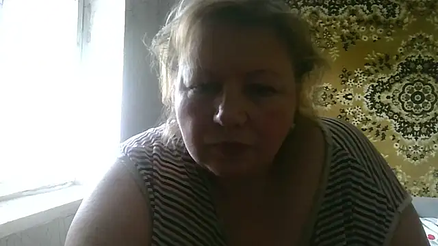 Snapshot of LediMelissa chatting on 05.20.26 LediMelissa online show from 05.20.26