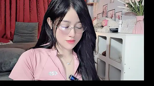 Bee-Cherry online show from 05.28.26