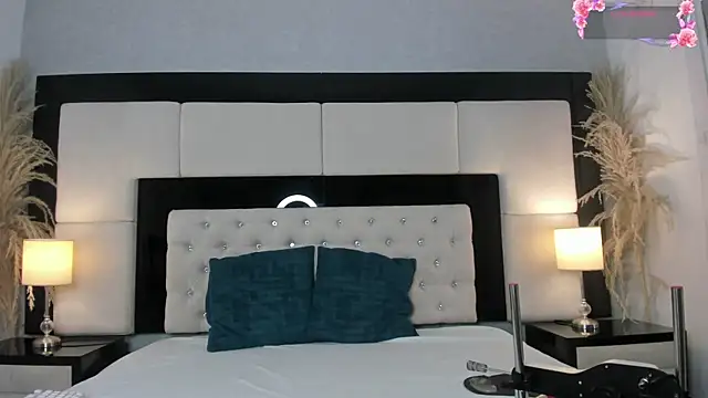 SummerLuna online show from 06.20.26
