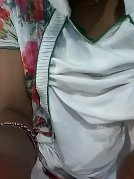 Naughty-Savi online show from 05.21.26