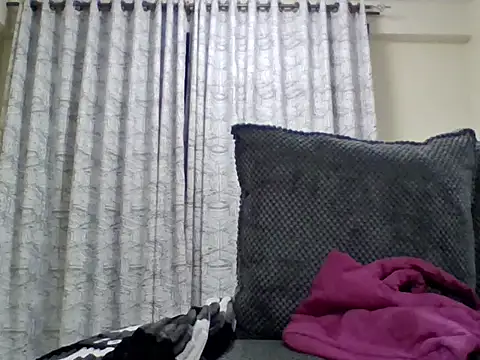 camila lorah online show from 05.26.26