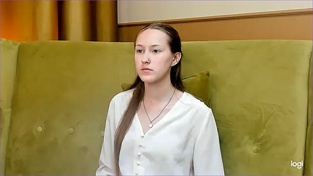 Snapshot of Calista_Everleig chatting on 06.04.26 Calista Everleig online show from 06.04.26