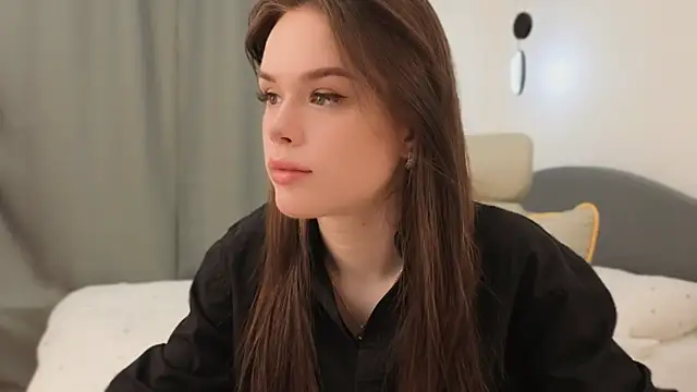 Snapshot of ginnyclub chatting on 05.19.26 ginnyclub online show from 05.19.26