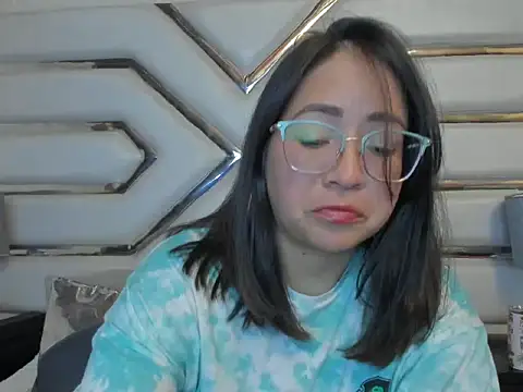 AlissBluumm online show from 06.09.26