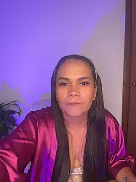 NoahJade online show from 06.10.26