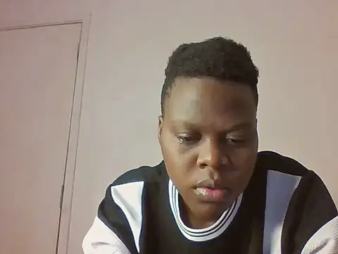 Snapshot of preety_ebony23 chatting on 05.31.26 preety ebony23 online show from 05.31.26