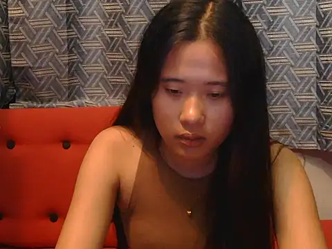 Snapshot of petiteasian_pinaygirl chatting on 06.30.26 petiteasian pinaygirl online show from 06.30.26