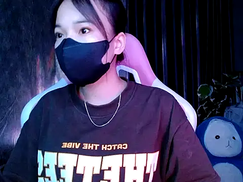 Julie Ulie online show from 07.20.26