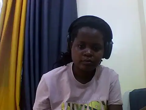 Snapshot of ladar chatting on 05.30.26 ladar online show from 05.30.26