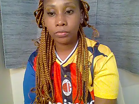 Snapshot of Sexie_sugar chatting on 06.17.26 Sexie sugar online show from 06.17.26