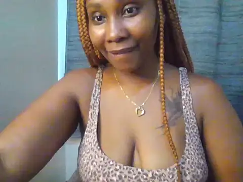 Snapshot of Sexie_sugar chatting on 07.17.26 Sexie sugar online show from 07.17.26