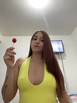 EsmeraldaMidnight online show from 06.10.26