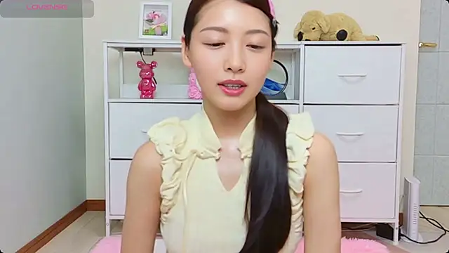 x-Ami-x online show from 07.25.26