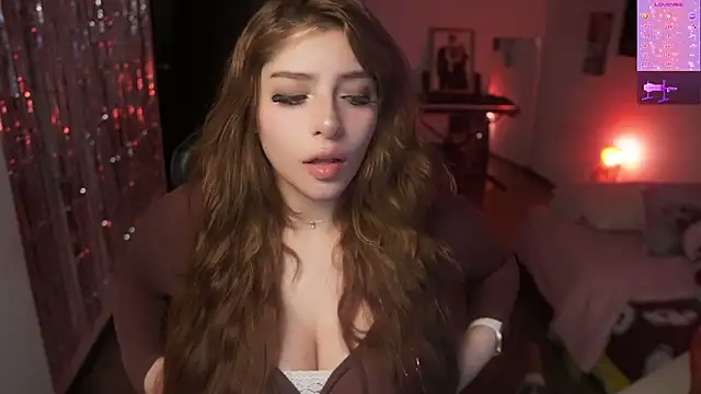 Snapshot of AngelinaNoAngel chatting on 07.17.26 AngelinaNoAngel online show from 07.17.26
