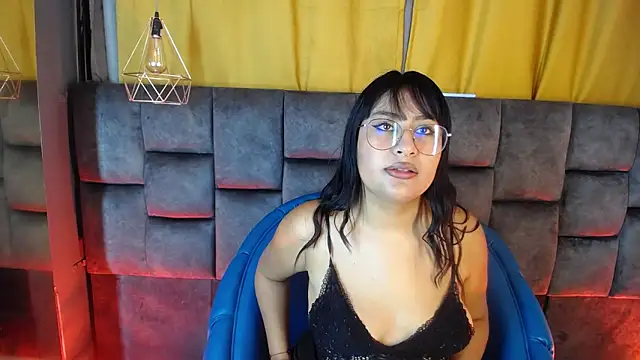 Girl Scarlett  online show from 05.24.26