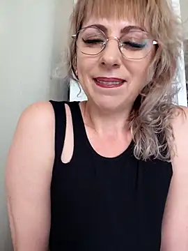 Kitty-MEOWW online show from 05.26.26