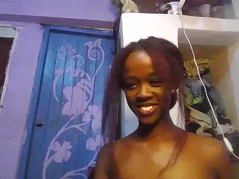 Snapshot of Dark_chocolatepythia chatting on 06.26.26 Dark chocolatepythia online show from 06.26.26