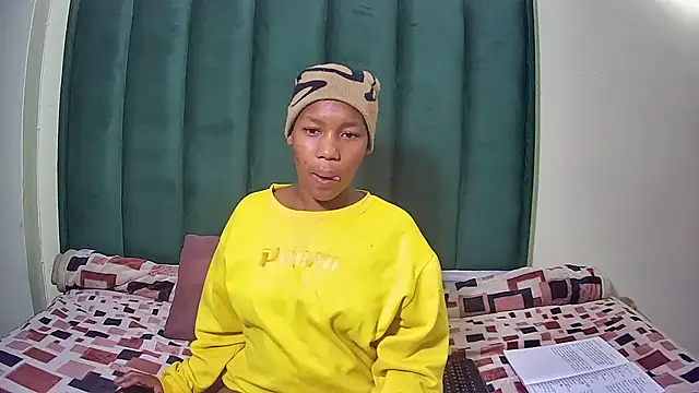 TypicalBaddiex online show from 06.11.26